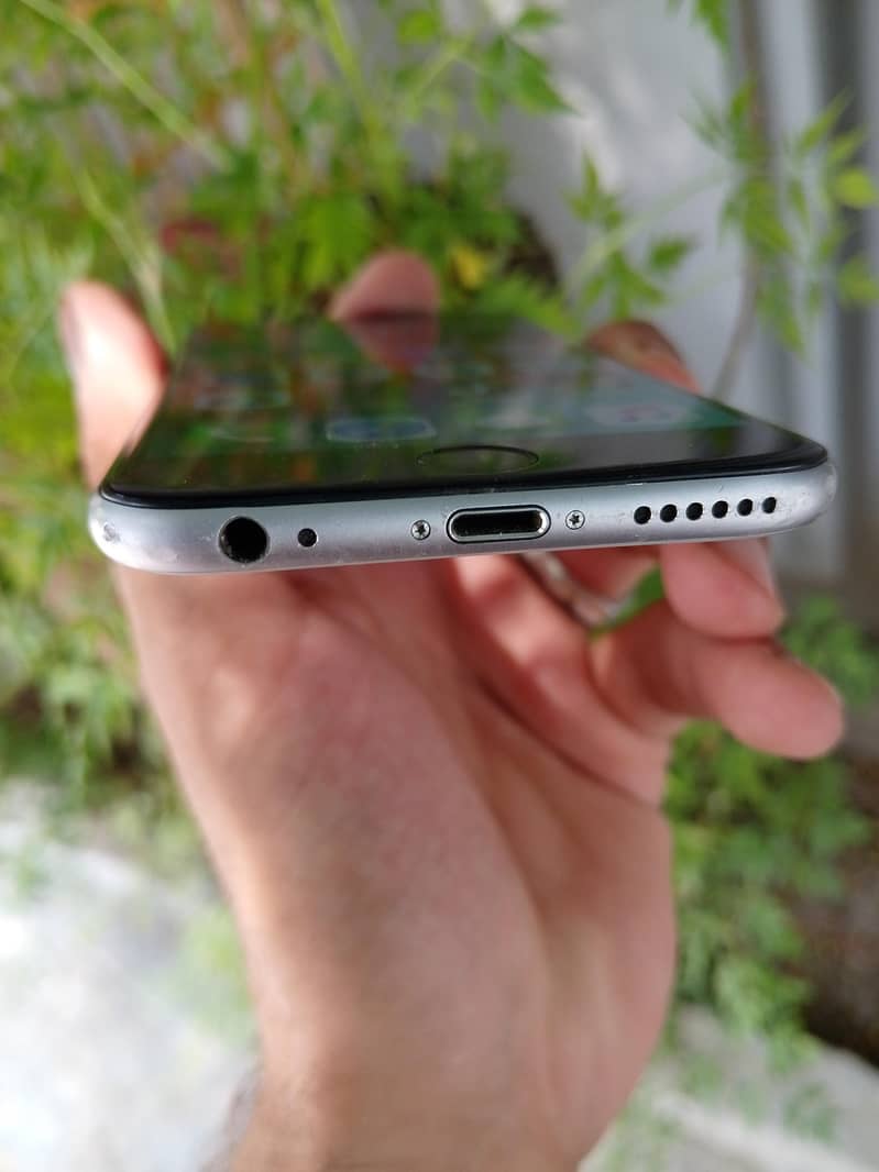 Apple iPhone 6 1