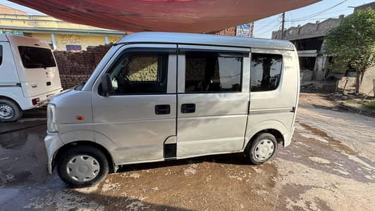 Suzuki Every 2015