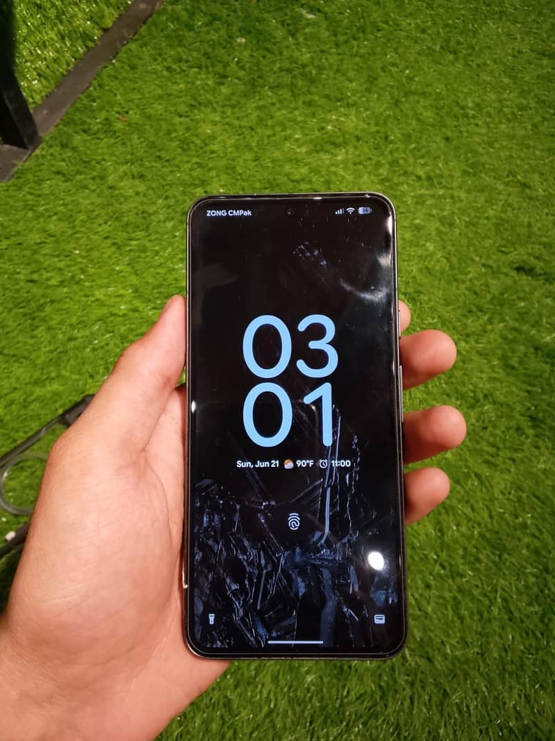 Google Pixel 8 1