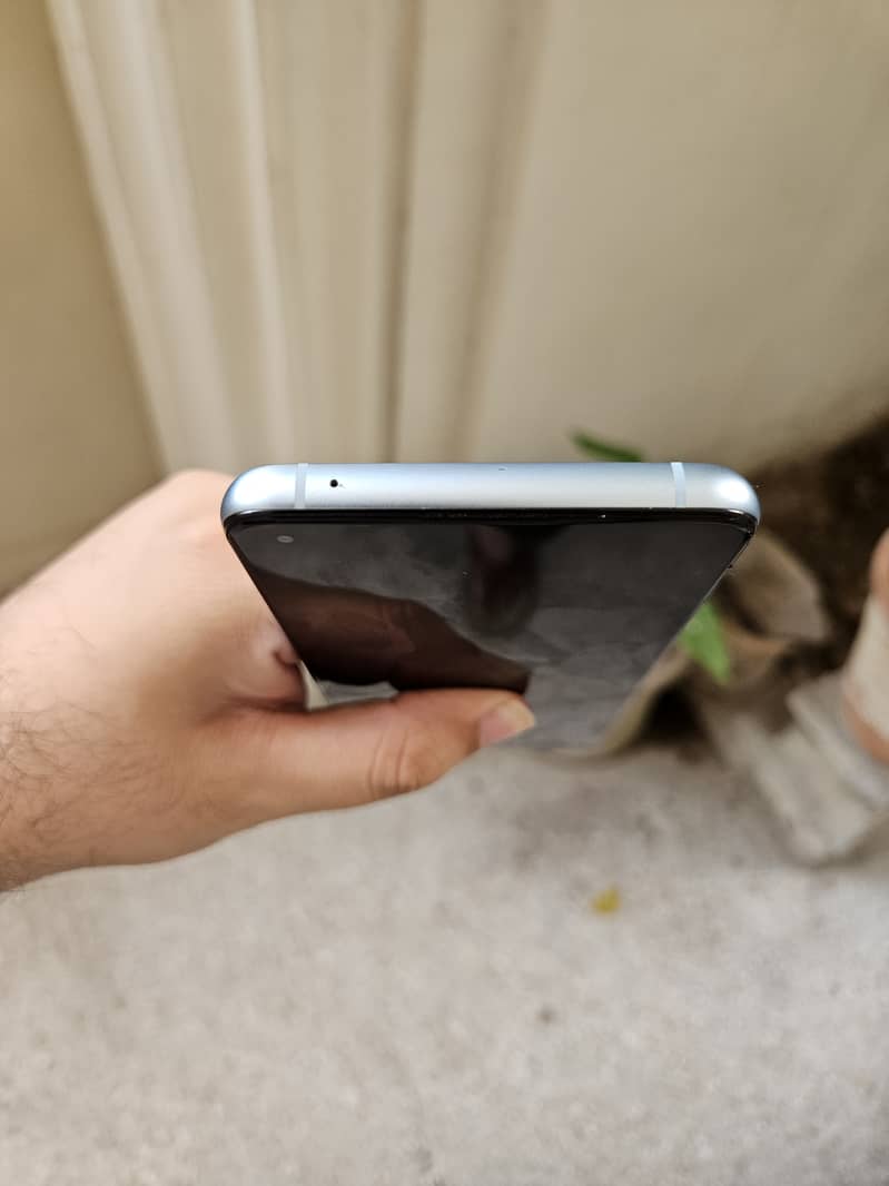 One Plus 9R 6