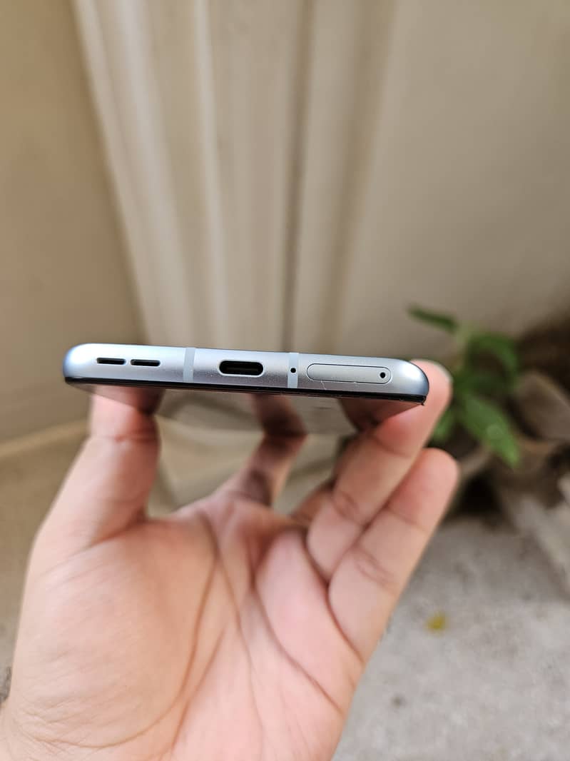 One Plus 9R 7