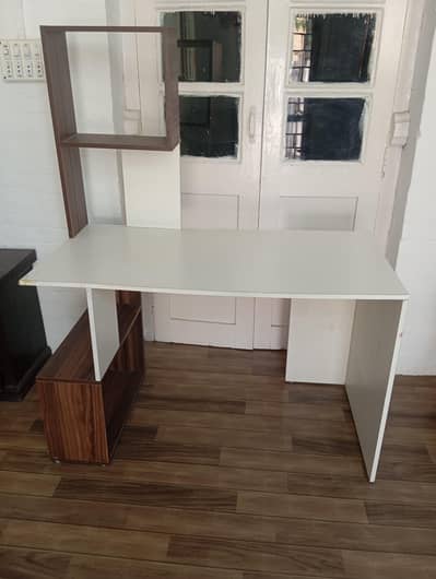 computer table+chair(can buy without chair or table)