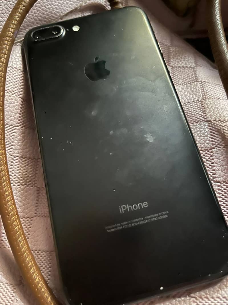 Apple iPhone 7 Plus 4