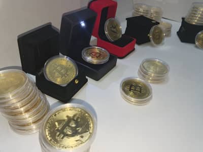 Premium Gold-Plated Bitcoin Gift Coin | Luxury Collectible for Crypto