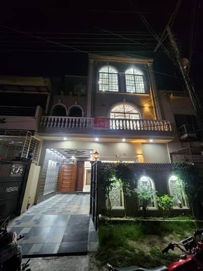 5 Marla Brand New Triple Storey House For Sale