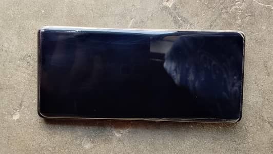 Infinix Zero 40 box charger available