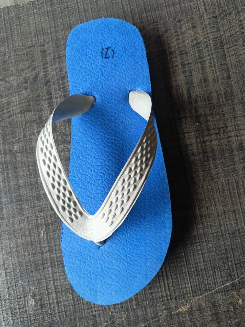 Flip flop 12