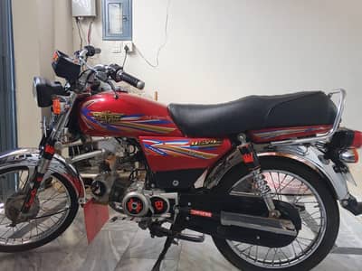 koi kaaam nai hay bike main Islamabad number hay payment chahye esi sa