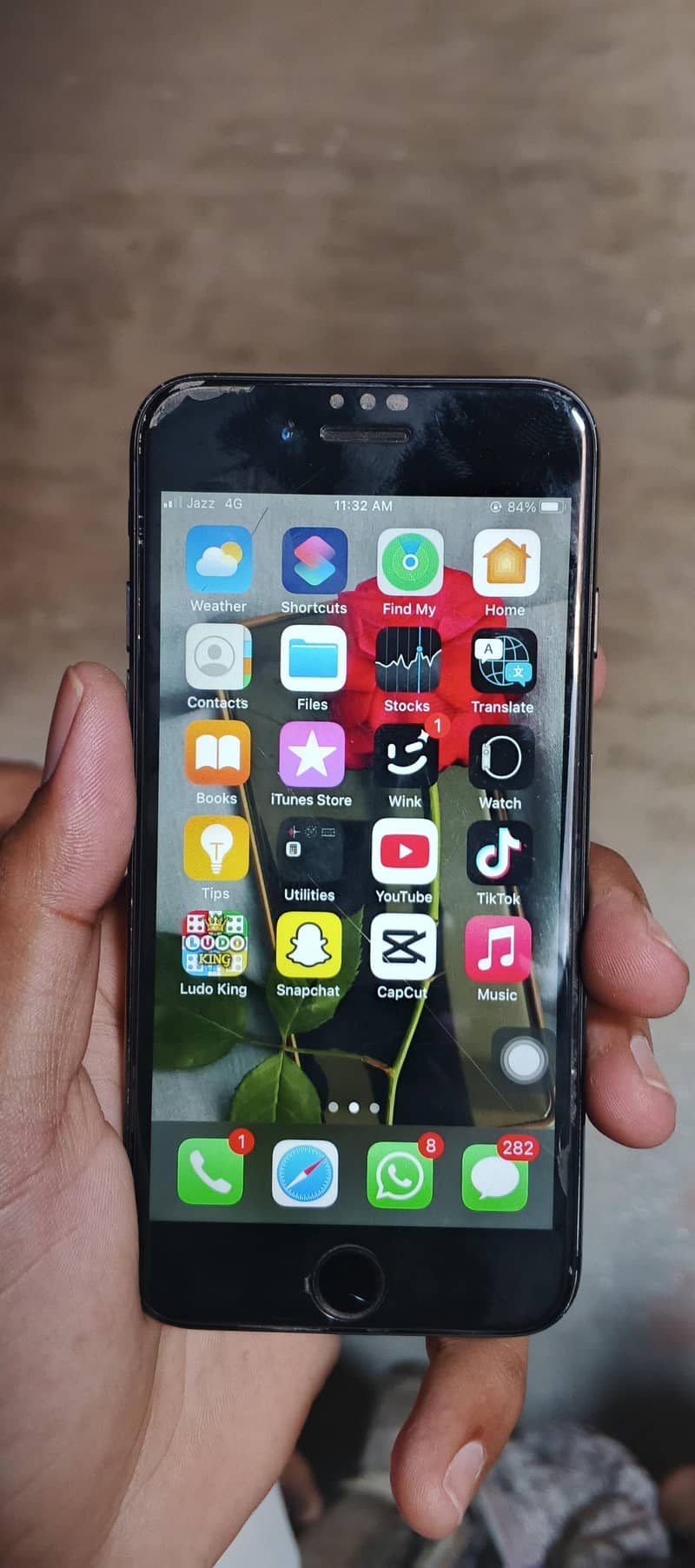 Apple iPhone 7 4