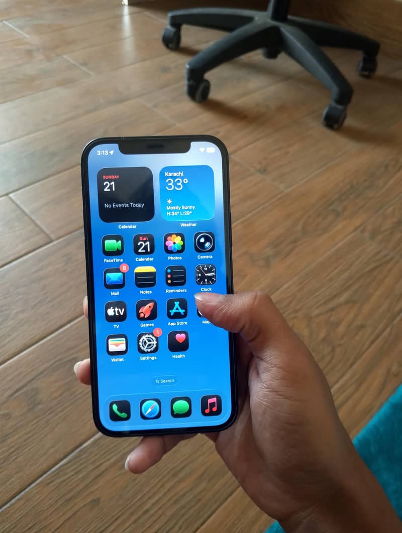 Apple iPhone 12 0