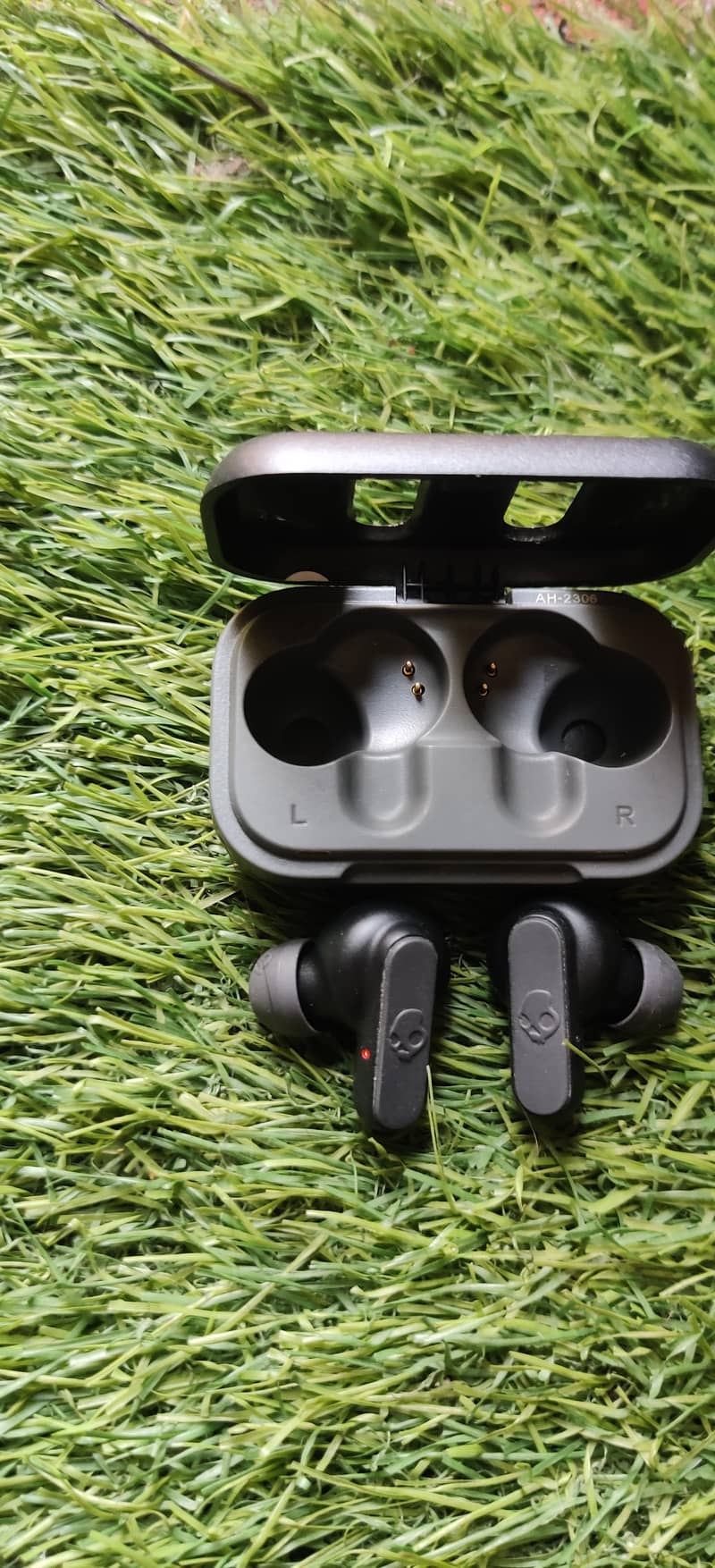 Skullcandy dime 2 11