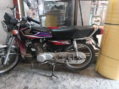 Honda 125  2017 model