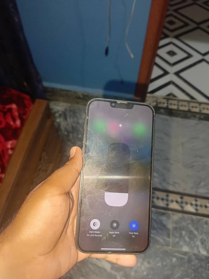 Apple iPhone 14 plus 3