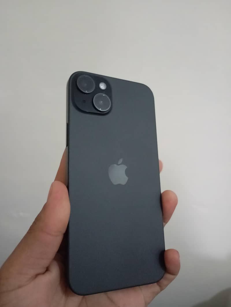 Apple iPhone 15 plus 2
