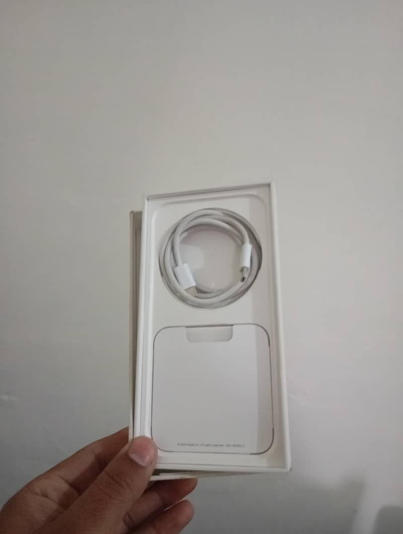 Apple iPhone 15 plus 5