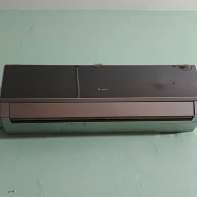 Gree split AC