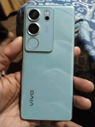Vivo V29