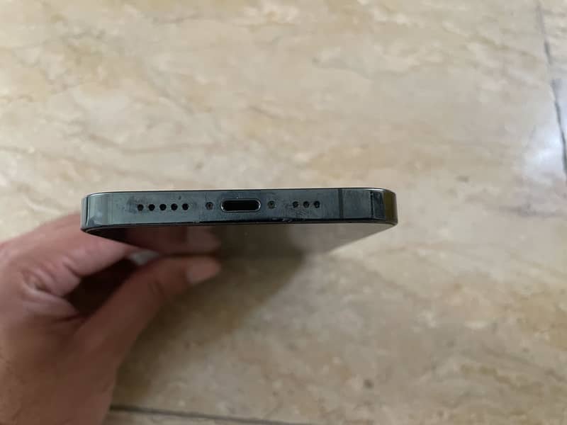 Apple iPhone 12 Pro 4