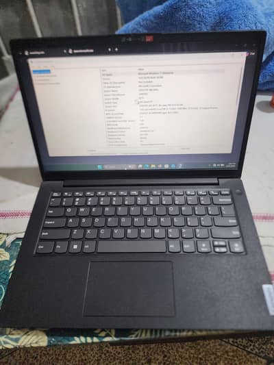 Lenovo V14 G3 8/256 all genuine laptop