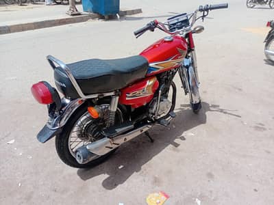 i want to sell my 125 2020 in good condition