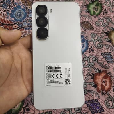 Infinix hot60i in 10/10 condition,only 3month used 03015185535