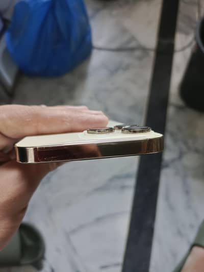 Apple iPhone 14 Pro Max jv