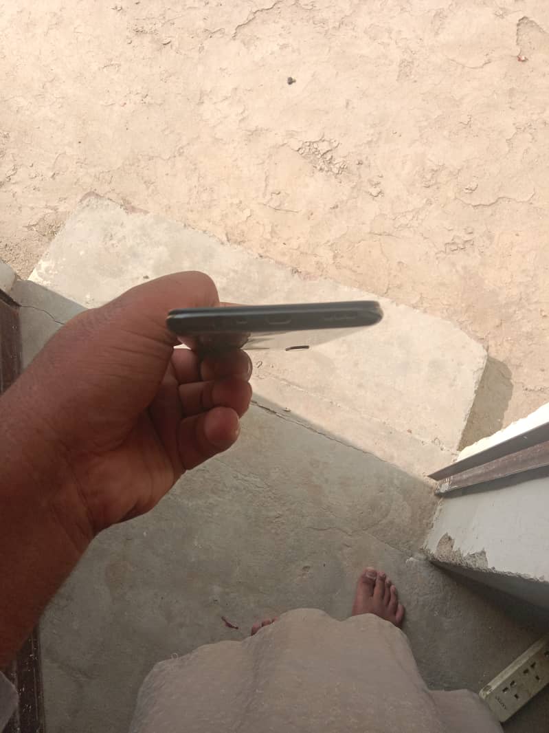 OPPO A31 4