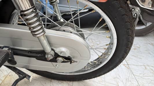 Honda CG 125S self start Black 2023