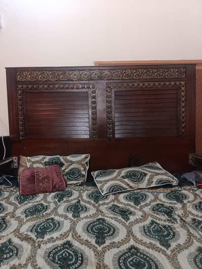 double bed with mattress