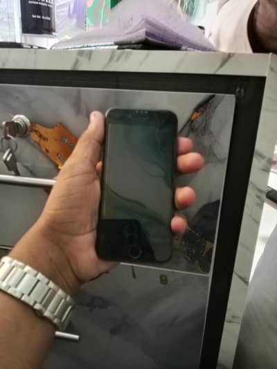 Apple iPhone 8
