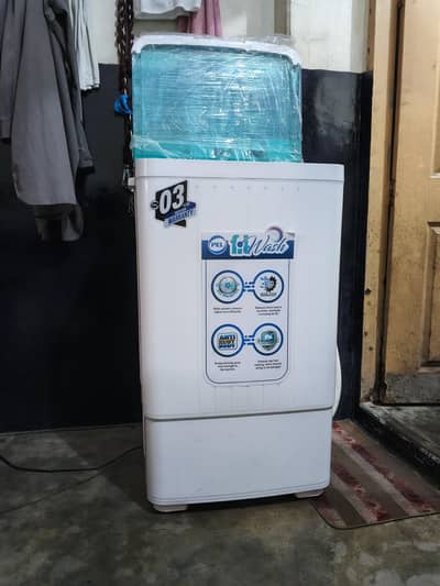 PEL wishing machine urgent sale