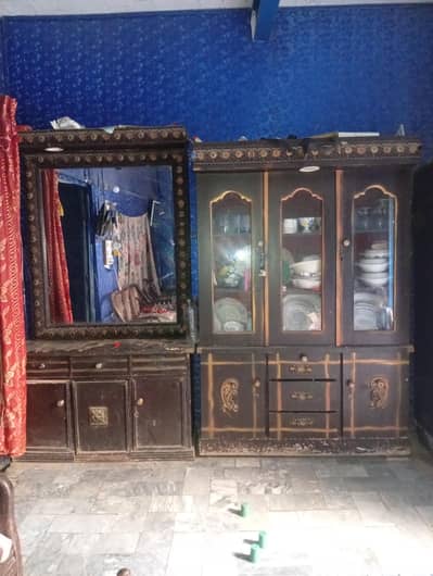 6fot bed dressing table almari bartanon wali do side table sofa set