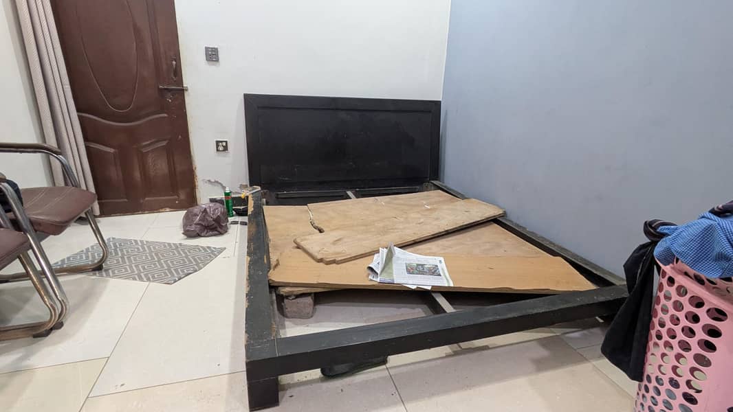 double bed 0