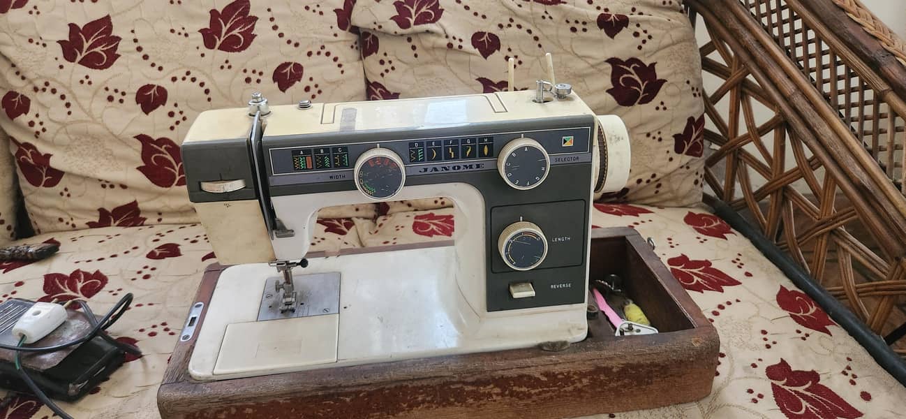singer sewing machine 2