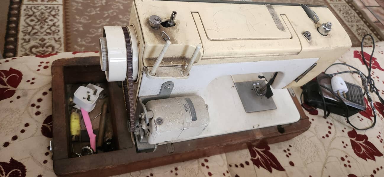 singer sewing machine 3