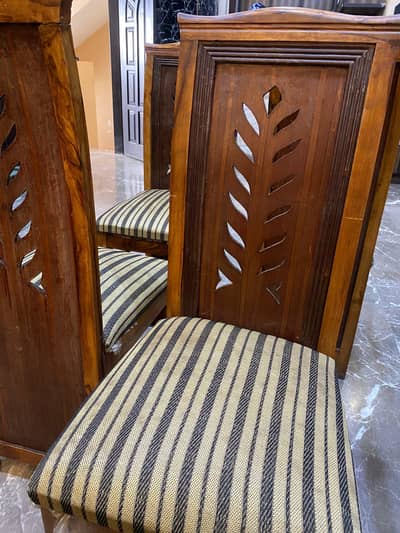 6 Dining Chairs