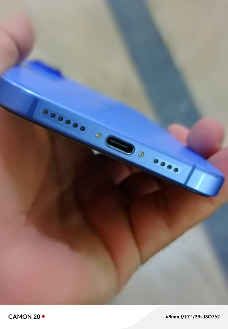 Apple iPhone 16 Plus 2