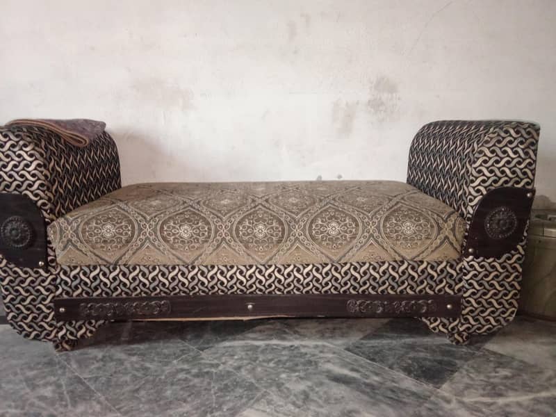 dewan sofa 1