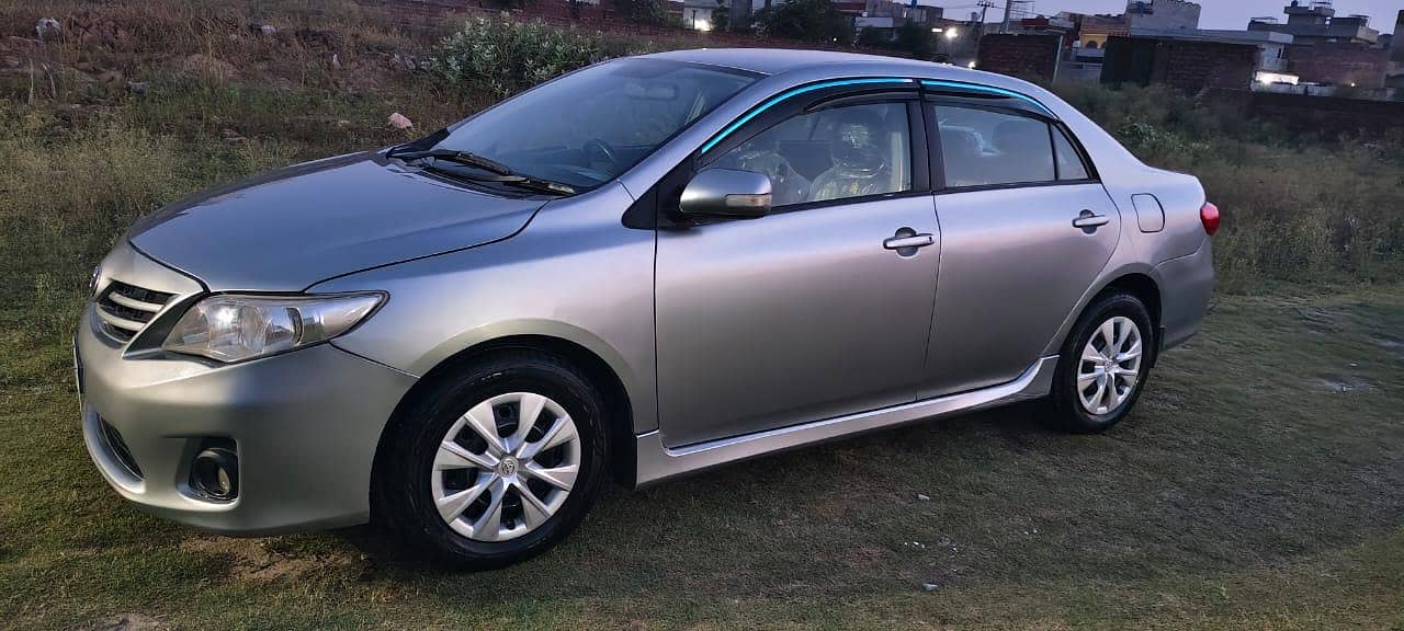 Toyota Corolla GLI 2012 5