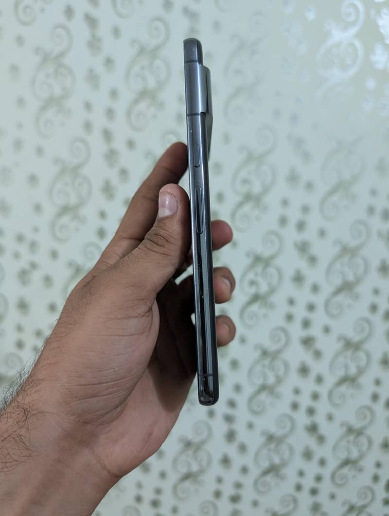 Google Pixel 8 Pro 1