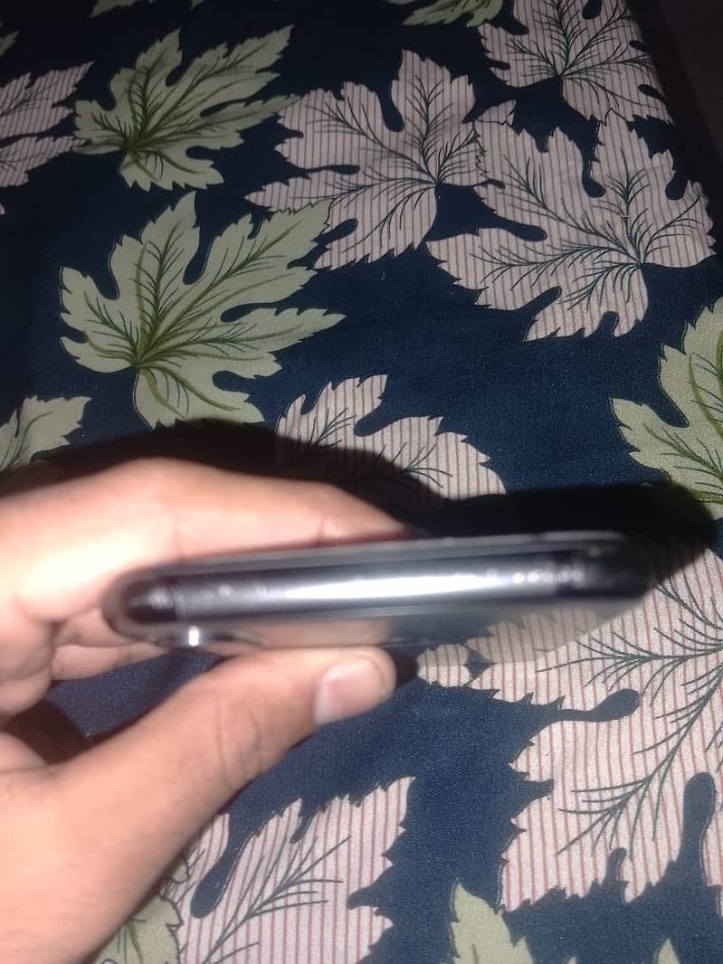 iphone Xs 64 GB FU 4