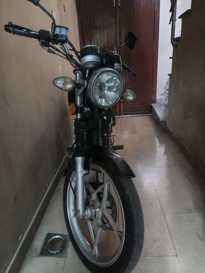 Suzuki gs150 SE 2021 for sale ( Read Ad)
