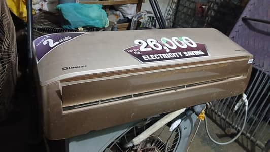AC in working condition 1.5 ton