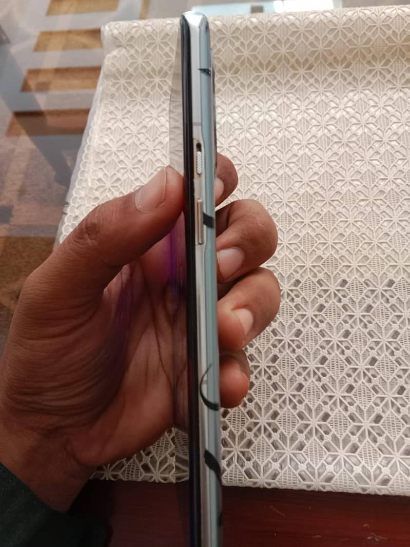 One Plus 9 Pro 0