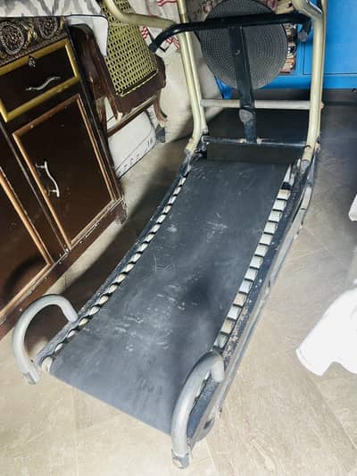 Manual multi- functional treadmill