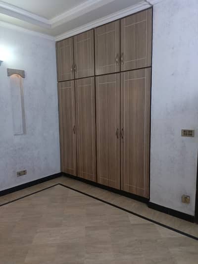 10 marla upper portion is available for rent in wapda town phase 1