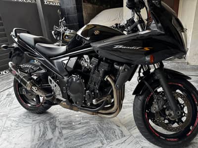 Suzuki bandit 650 s