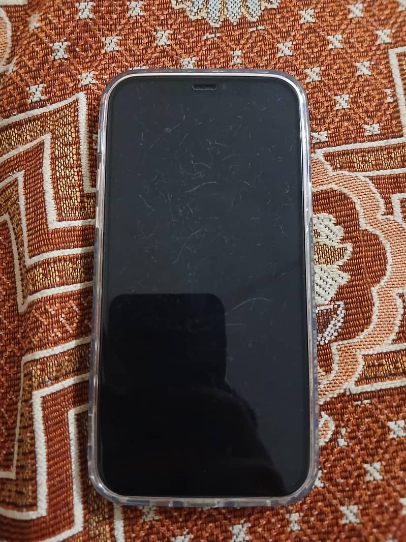Apple iPhone 12 1