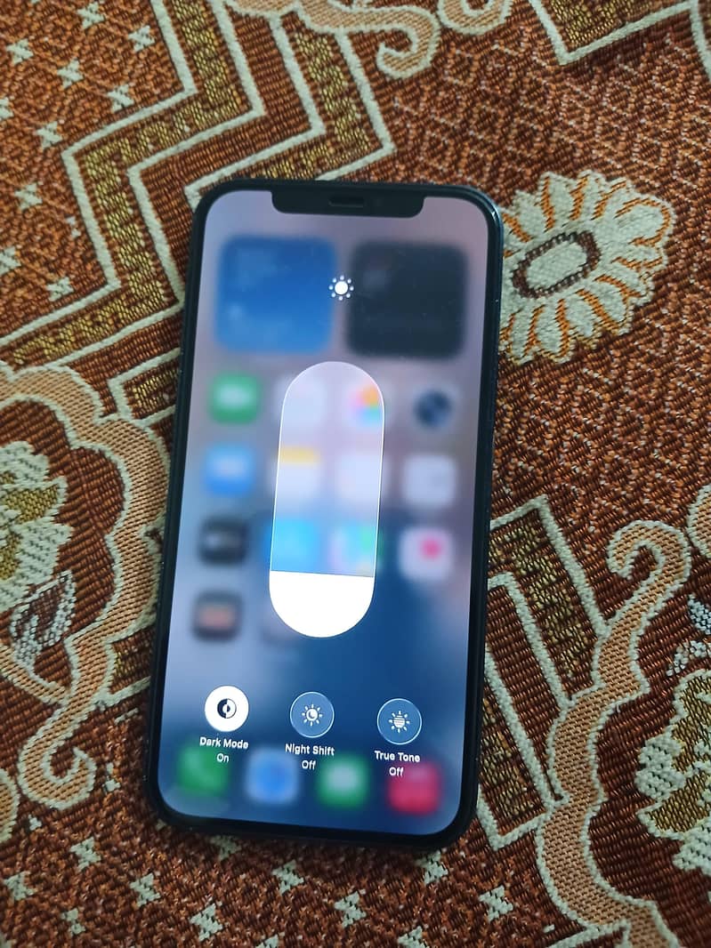 Apple iPhone 12 10