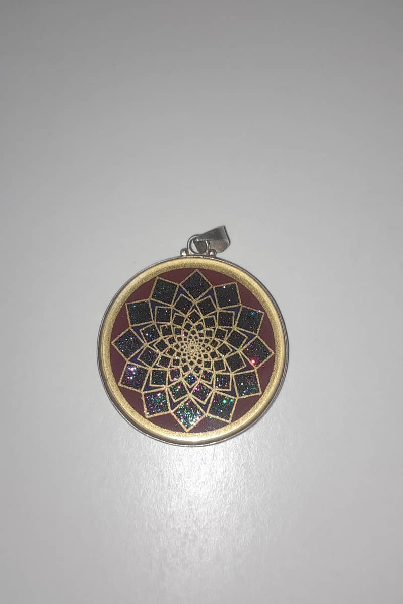 Pendant 0